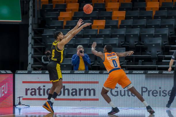 立即浮现在 立即浮现在