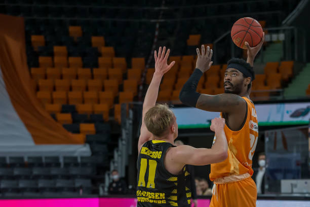 争五的局面 争五的局面