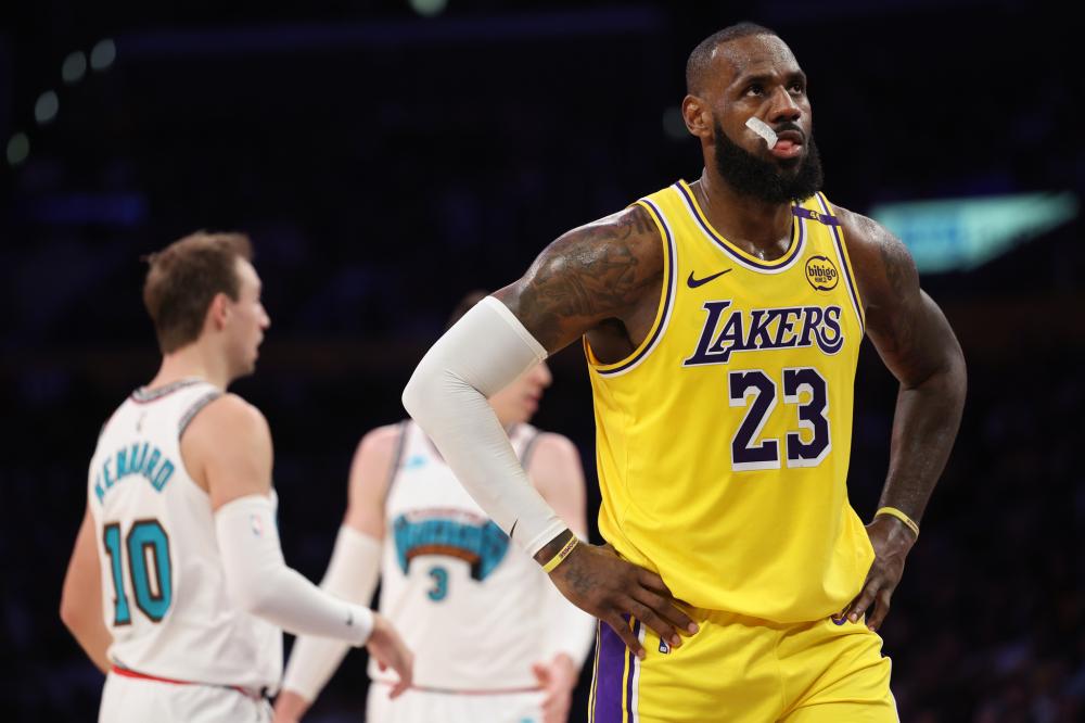 半决赛虽然 半决赛虽然