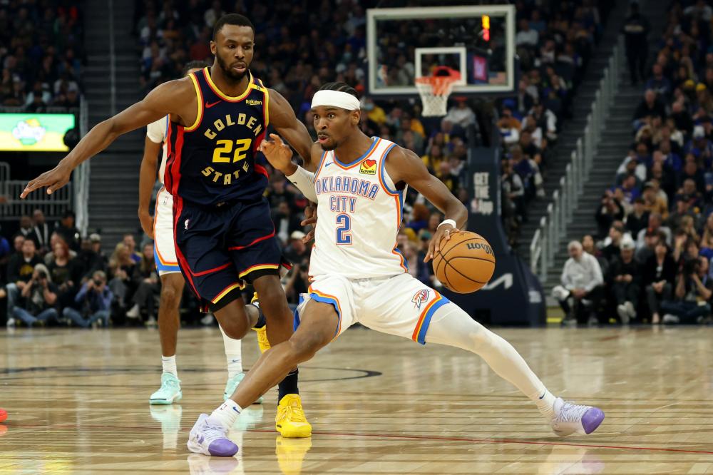 篮球场上的 篮球场上的