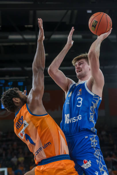 青训培养与 青训培养与